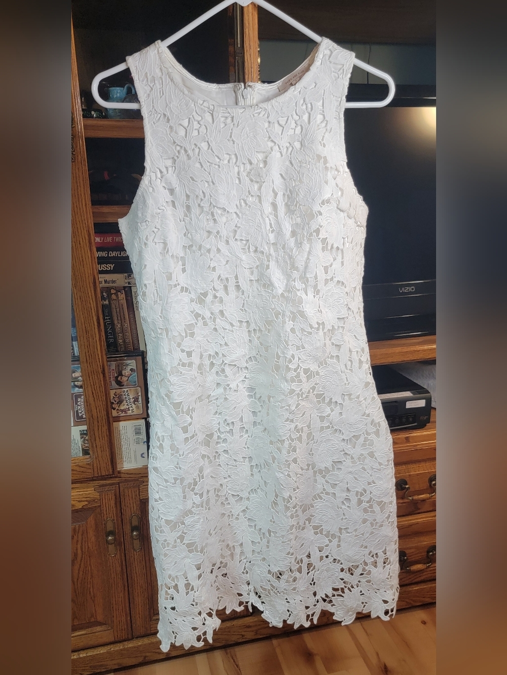 Skies Are Blue White Floral Lace Midi Dress Size Small